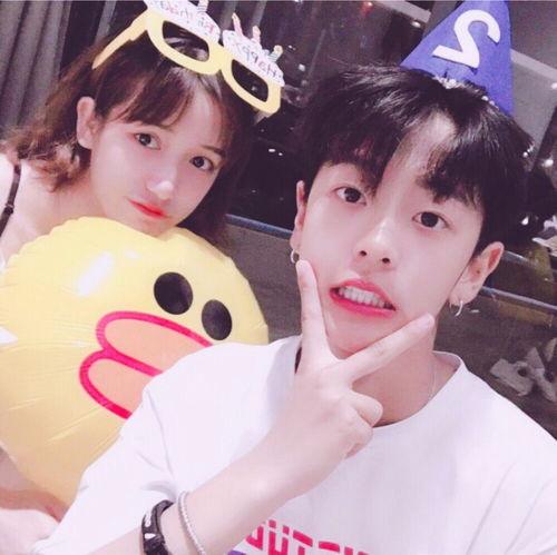 网红吃瓜头像男生图片,揭秘网络红人的魅力与争议